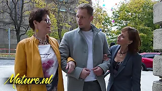 Twosome Horny Cougars Good-looking a Outlander Home To Get Their Mature Pussies Hate full